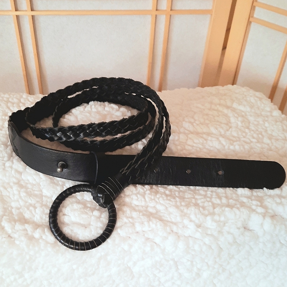 Vintage Y2K Woven Leather Belt